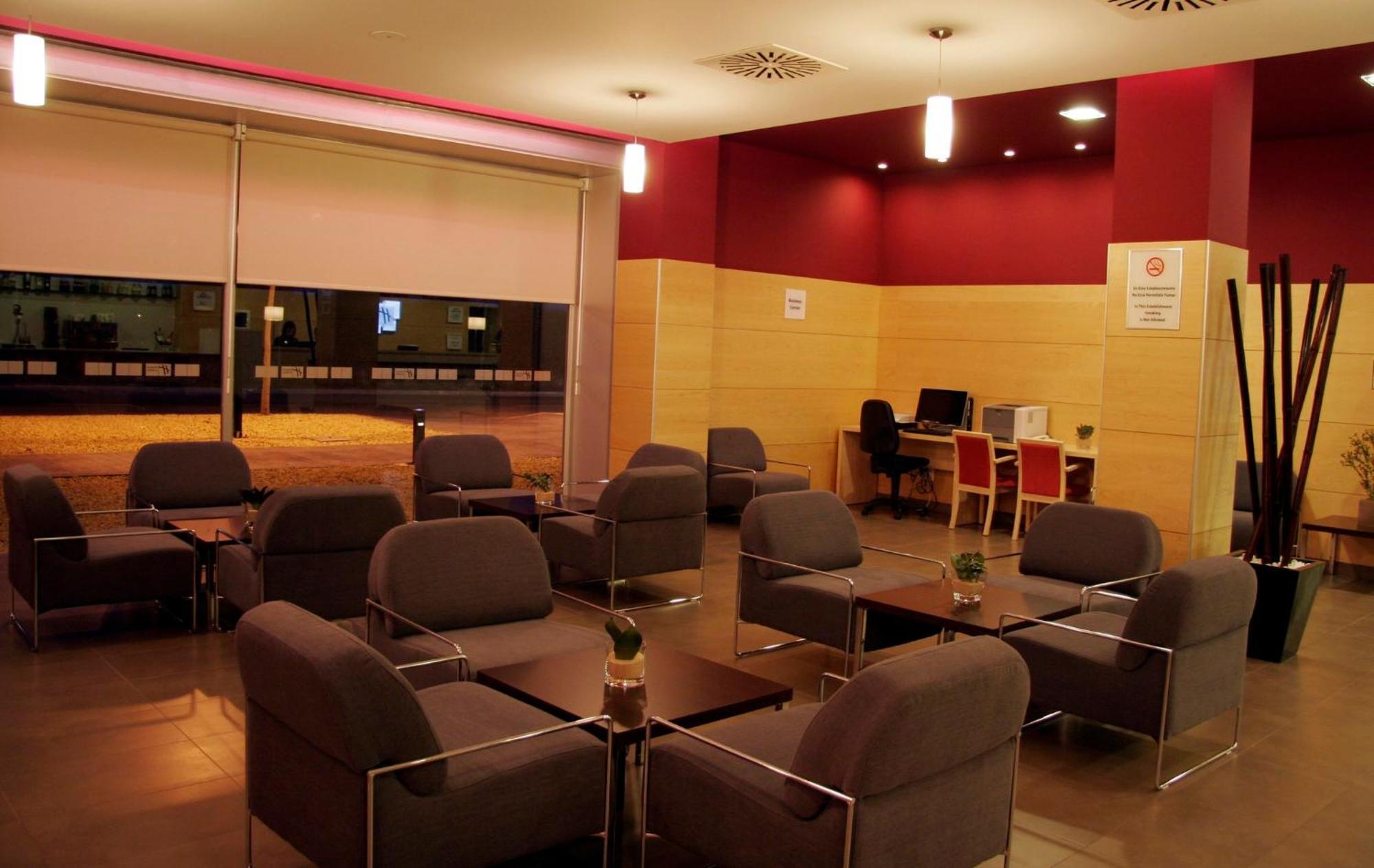 Holiday Inn Express Madrid-Getafe By Ihg Kültér fotó