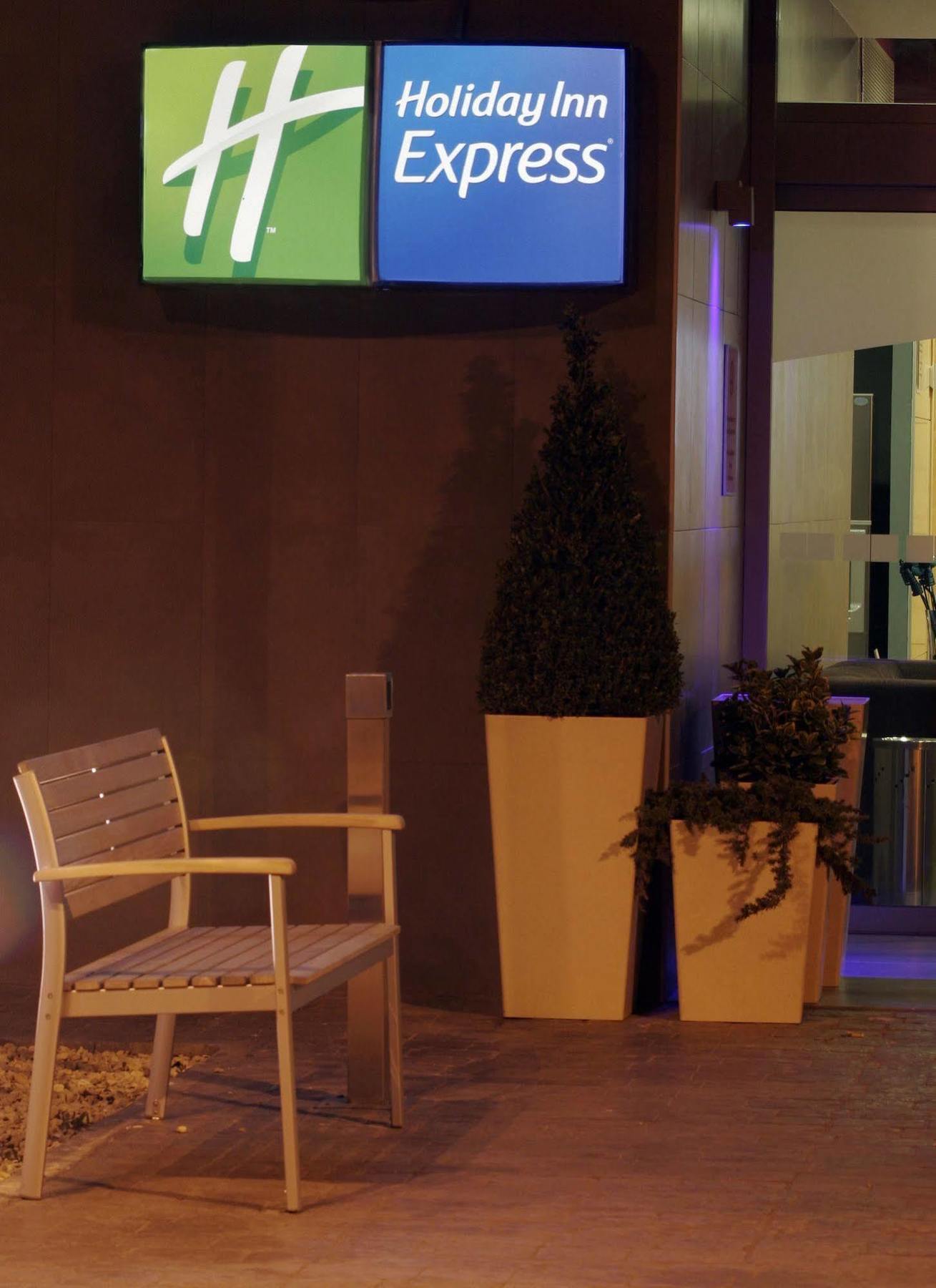 Holiday Inn Express Madrid-Getafe By Ihg Kültér fotó